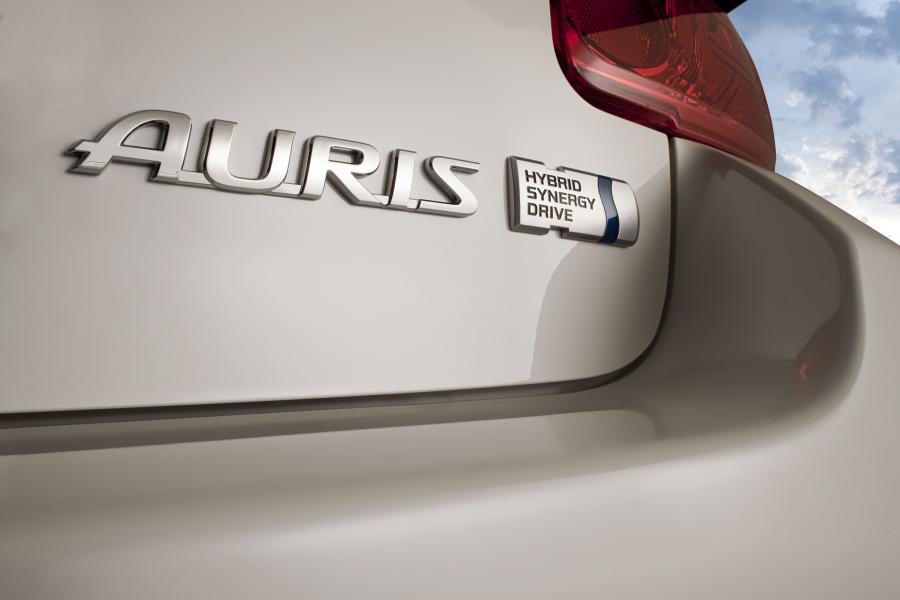  Toyota Auris HSD 2010 года  (фото 97 из 111)